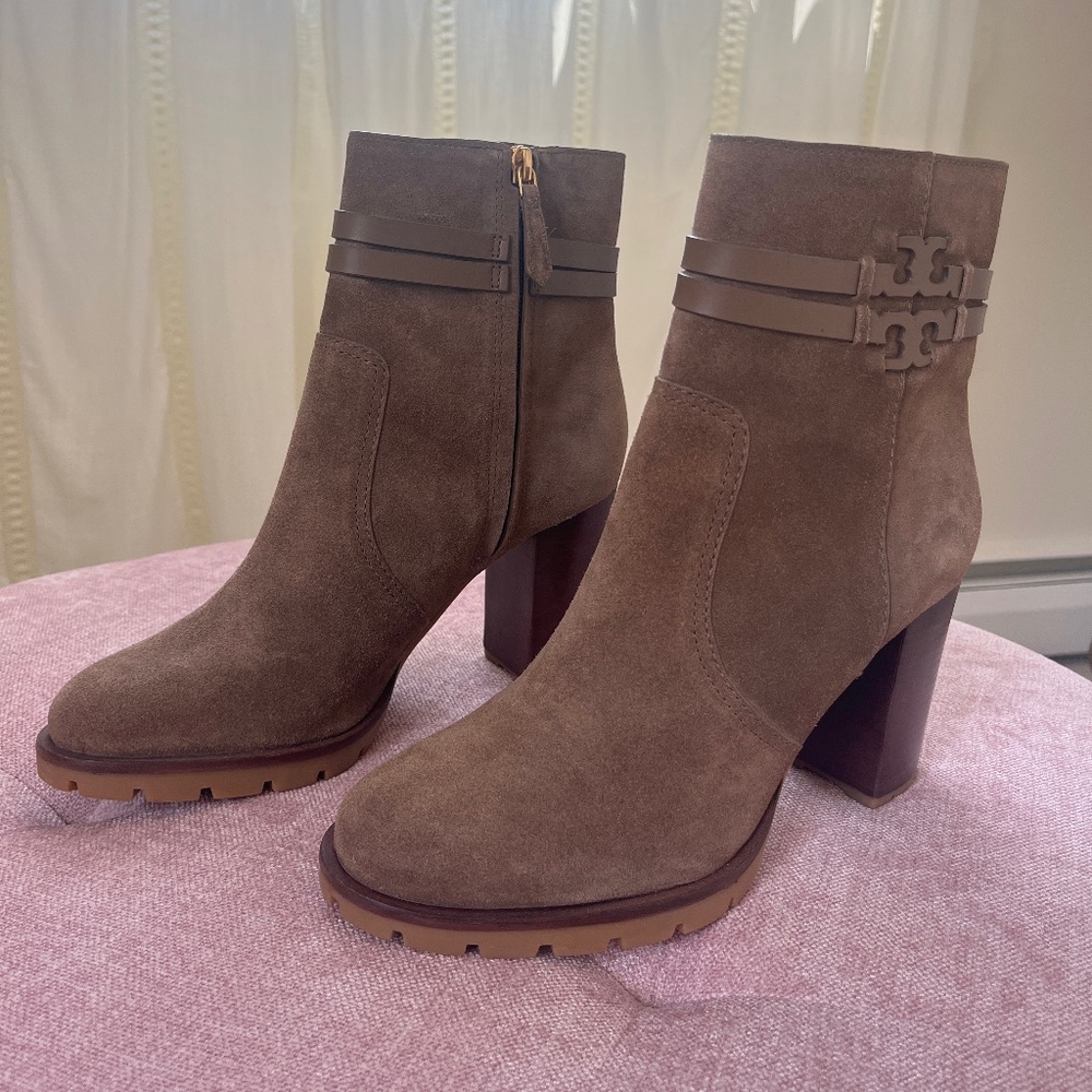 Tory Burch Lug Boots nwot!